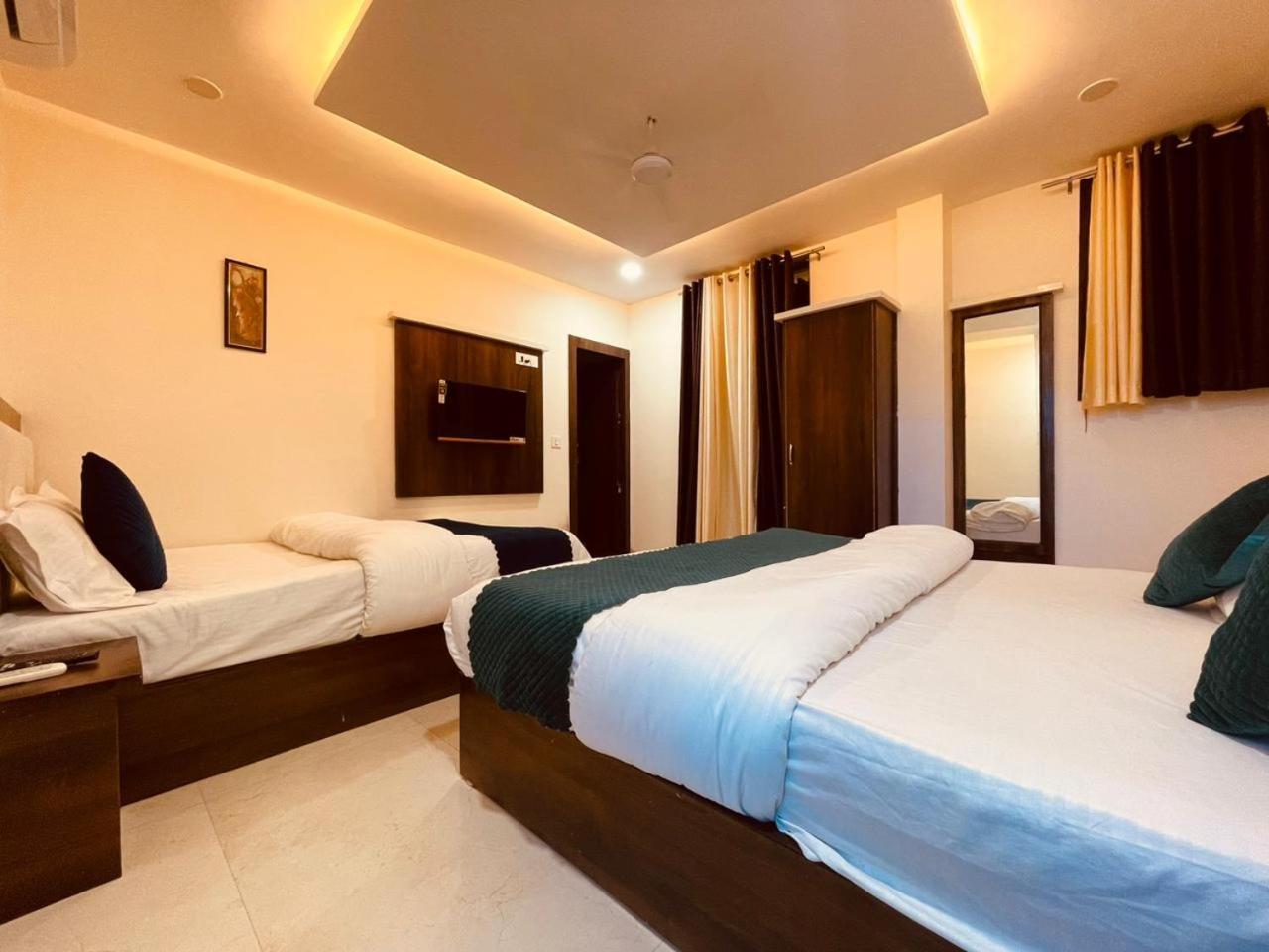 Wooibhotels The Divine Ganga Haridwār Εξωτερικό φωτογραφία