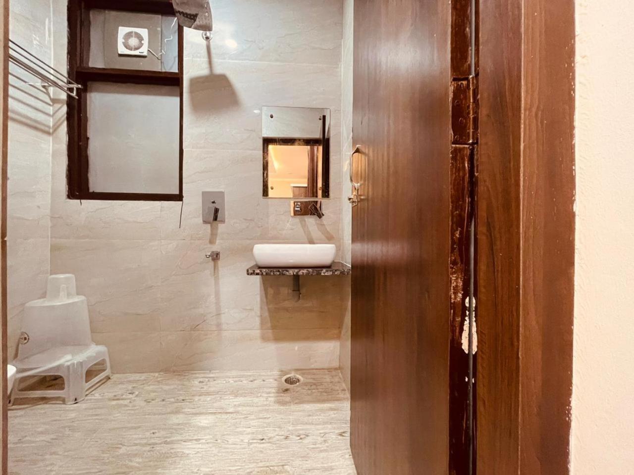 Wooibhotels The Divine Ganga Haridwār Εξωτερικό φωτογραφία